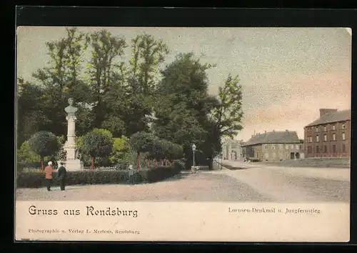 AK Rendsburg, Lornsen-Denkmal u. Jungfernstieg
