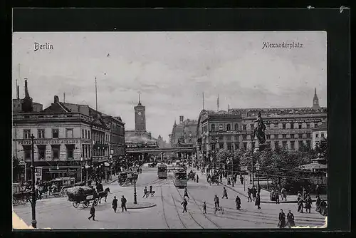 AK Berlin, Alexanderplatz mit Geschäften und Strassenbahn