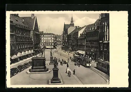 AK Chemnitz, Markt mit Geschäften, Denkmal und Strassenbahn