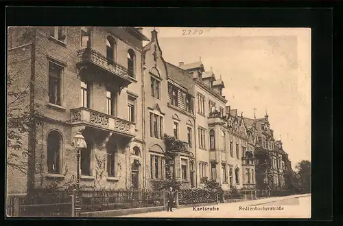 AK Karlsruhe, Häuserreihe in der Redtenbacherstrasse