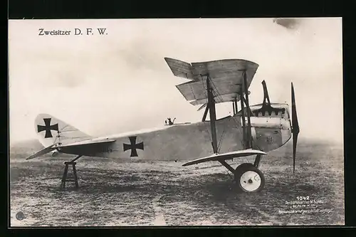 Foto-AK Sanke Nr. 1042: Zweisitzer D. F. W., Flugzeug