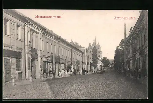 AK Astrachan, Moskauer Strasse mit Geschäften