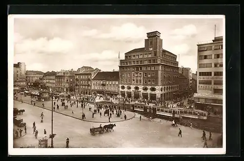 AK Zagreb, Jelacicev trg, Ortspartie mit Strassenbahn
