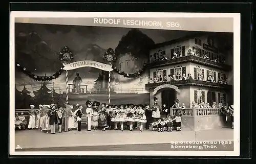 AK Sonneberg /Th., Puppen und Haus bei der Spielzeugschau 1933