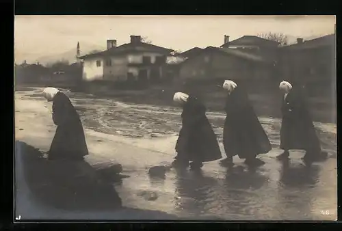 AK Prilep, Fromme Frauen in Prilep