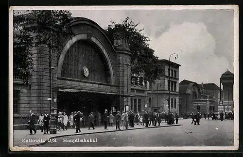 AK Kattowitz, O. /S., Blick auf den Hauptbahnhof