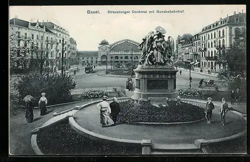 AK Basel, Strassburger Denkmal mit Bundesbahnhof