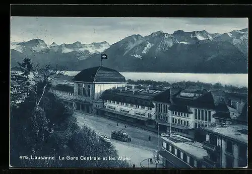 AK Lausanne, La Gare Centrale et les Alpes