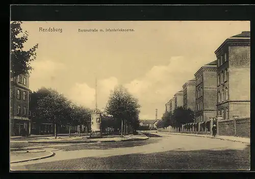 AK Rendsburg, Baronstrasse mit Infanteriekaserne