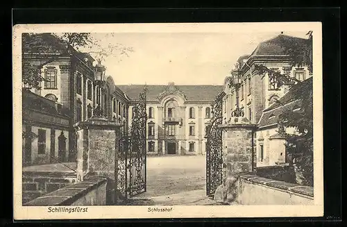 AK Schillingsfürst, Schlosshof