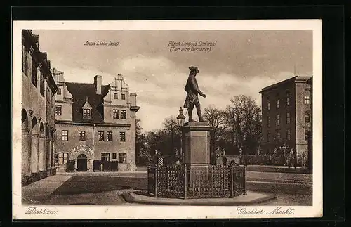 AK Dessau, Grosser Markt mit Fürst Leopold-Denkmal und Anna-Liese-Haus