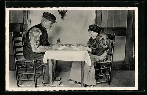 AK Brabantsch-Dorpsleven, Het middagmaal, altes niederländisches Paar beim Mittagessen