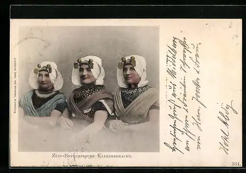 AK Zuid-Bevelandsche Kleederdracht, Drei niederländische Frauen in Tracht