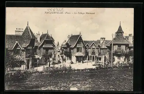 AK Nacqueville, Place, Le Village Normand