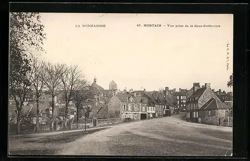 AK Mortain, La Normandie, Vue prise de la Sous-Prefecture