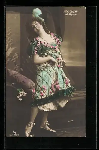 AK Opernsängerin Reta Walter als Puppe