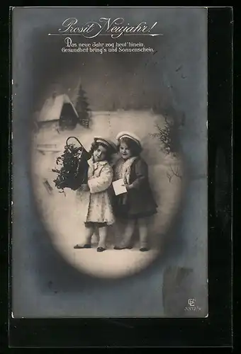 Foto-AK GL Co: Kinder gratulieren mit Blumen, Prosit Neujahr!