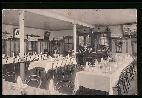 AK Dussnang, Kurhaussaal mit gedeckten Tischen
