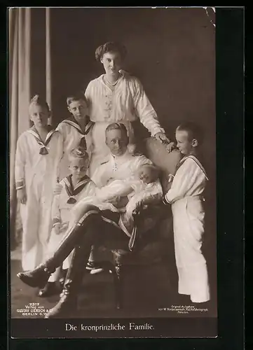 AK Kronprinz Wilhelm von Preussen mit Frau und Kindern