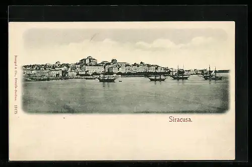 AK Siracusa, Panorama, vom Wasser gesehen
