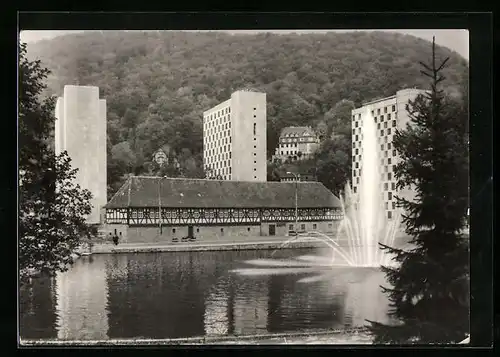 AK Suhl /Th., Waffenmuseum und Hochhäuser