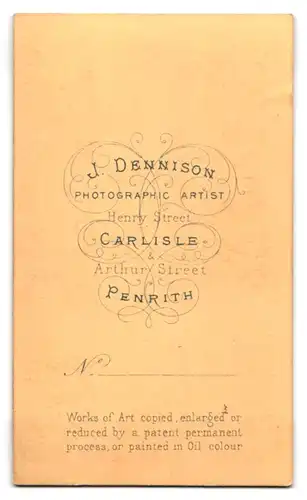 Fotografie J. Dennison, Carlisle, Henry Street, Junger Mann mit Backenbart und Seitenscheitel