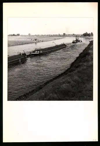 10 Fotografie Ansicht Torgau, Leben im Sozialismus, DDR, Trabant, Kreissparkasse, Kaufhalle, Hochhaus