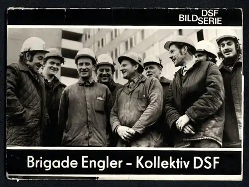 9 Fotografie Ansicht Berlin, Brigade Engler - Kollektiv DSF, Palast der Republik, TGA-Berlin, NVA Soldaten