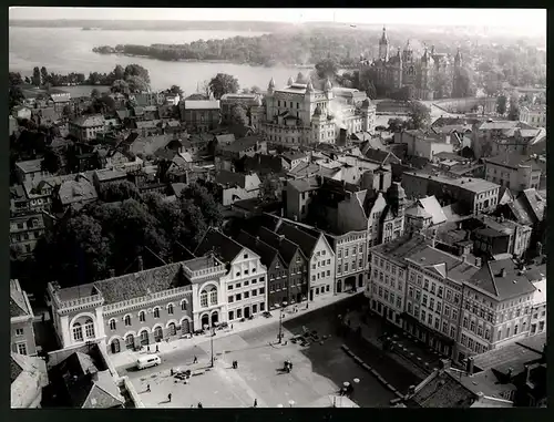 12 Fotografien Ansicht Schwerin, Herausgeber PGH Film und Bild Berlin, Bild Ernst Höhne, Leben im Sozialismus, DDR