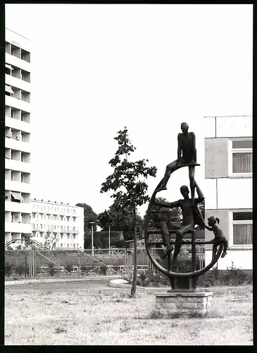 12 Fotografien Ansicht Schwerin, Herausgeber PGH Film und Bild Berlin, Bild Ernst Höhne, Leben im Sozialismus-DDR
