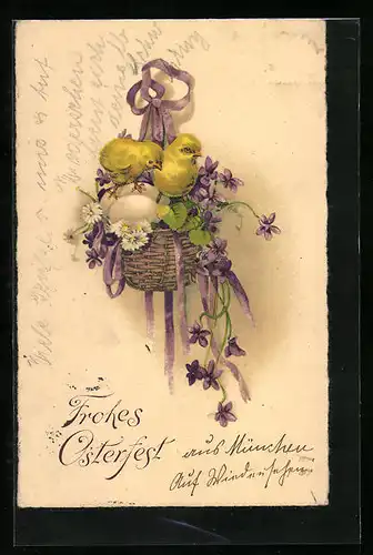 AK Osterküken im Korb mit Veilchen und Ostereiern