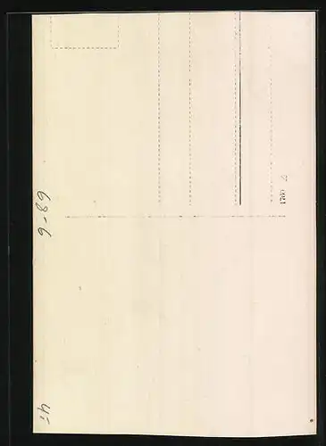 AK Mutterglück, Frau mit Neugeborenem im Garten