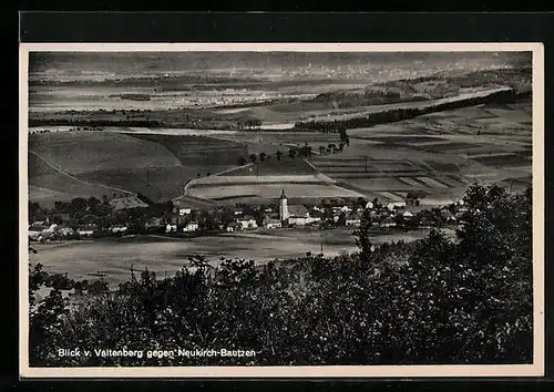 AK Neukirch /Lausitz, Blick vom Valtenberg auf Ortschaft und Umland