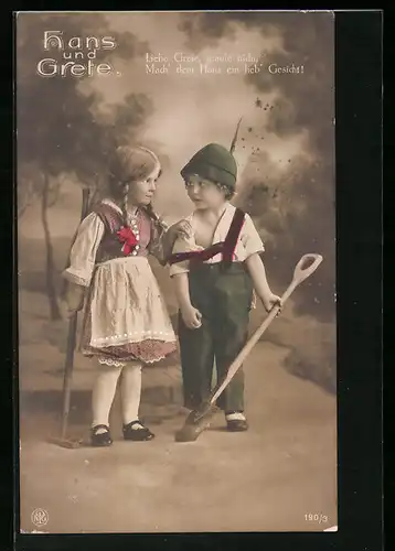 Foto-AK NPG Nr. 190 /3: Hans und Grete bei der Gartenarbeit