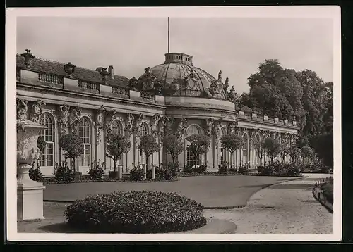 Foto-AK Deutscher Kunstverlag, Nr. P 21: Potsdam, Schloss Sanssouci, Gartenseite