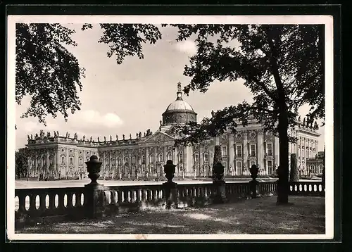 Foto-AK Deutscher Kunstverlag, Nr. 51b: Potsdam, Neues Palais, Hofseite