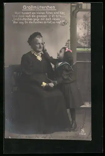 Foto-AK L.J. & F.F. Nr. 2751 /2: Grossmutter mit Enkelin