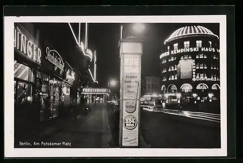 AK Berlin, Potsdamer Platz mit Hotel Fürstenhof und Gasthaus Kempinski Haus Vaterland bei Nacht