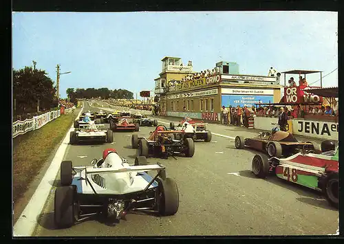 AK Schleiz, Dreieck-Rennen 1981, Vor dem Start der Rennwagen Gruppe B 8