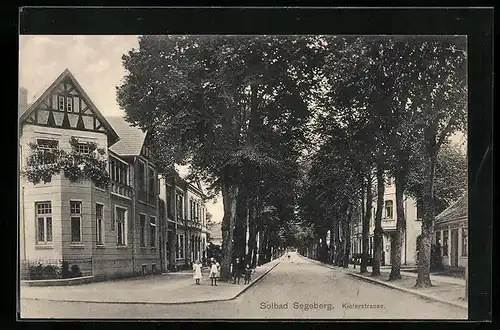 AK Segeberg, Kielerstrasse mit Geschäft