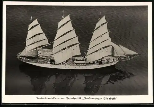 Fotografie Schulschiff Grossherzogin Elisabeth vom Luftschiff Zeppelin aus gesehen