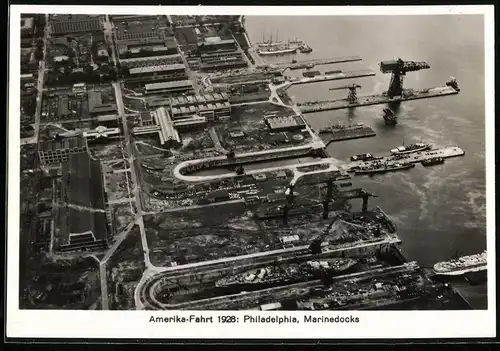 Fotografie Ansicht Philadelphia, Marinedocks vom Luftschiff Zeppelin gesehen 1928