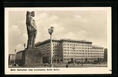 AK Berlin, Partie in der Stalinallee