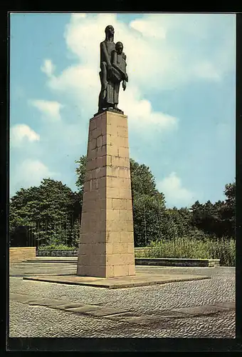 AK Ravensbrück, Nationale Mahn- und Gedenkstätte, Monument am See
