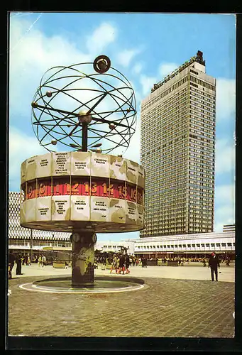 AK Berlin, Alexanderplatz mit Weltzeituhr und Interhotel Stadt Berlin