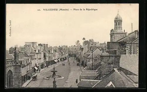 AK Villedieu, Place de la République