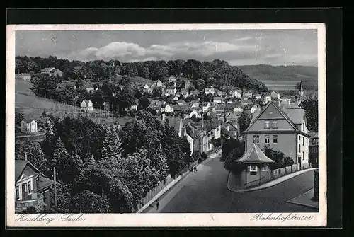 AK Hirschberg /Saale, Ortsansicht mit Bahnhofstrasse aus der Vogelschau