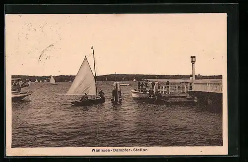 AK Berlin-Wannsee, Dampfer-Station mit Segelbooten