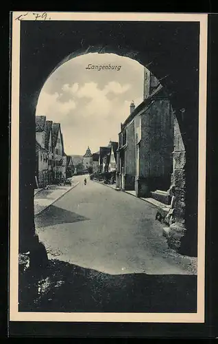 AK Langenburg, Blick durch einen Tunnel auf eine Strasse