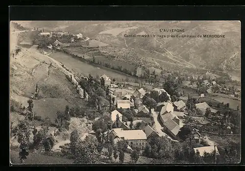 AK Merdogne, Village pres du Chateau de Merdogne